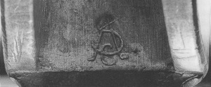 Medici tenor viola monogram
