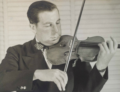 Roman Totenberg plays the 'Ames, Totenberg' in the 1950s. Photo: courtesy of the Totenberg family