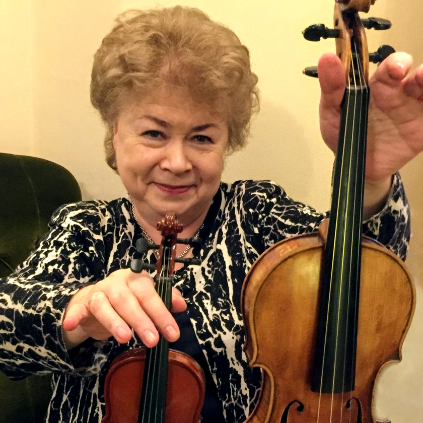 Natasha Boyarsky with Chaudiere violin