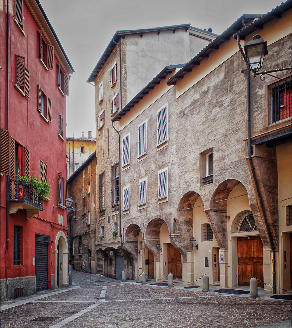 via Pepoli Bologna