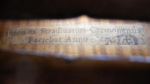 Strad label 1696